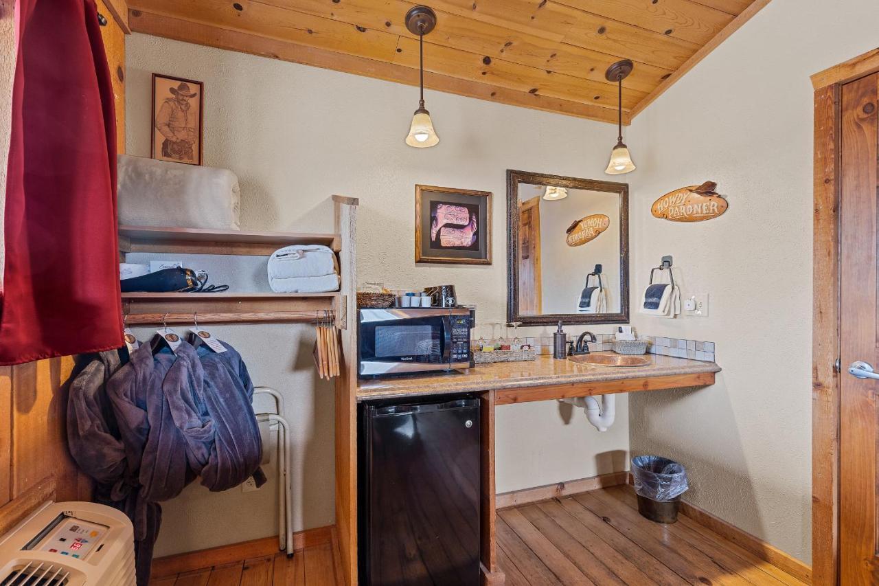 Trapper'S Rendezvous Bed & Breakfast Williams Eksteriør bilde